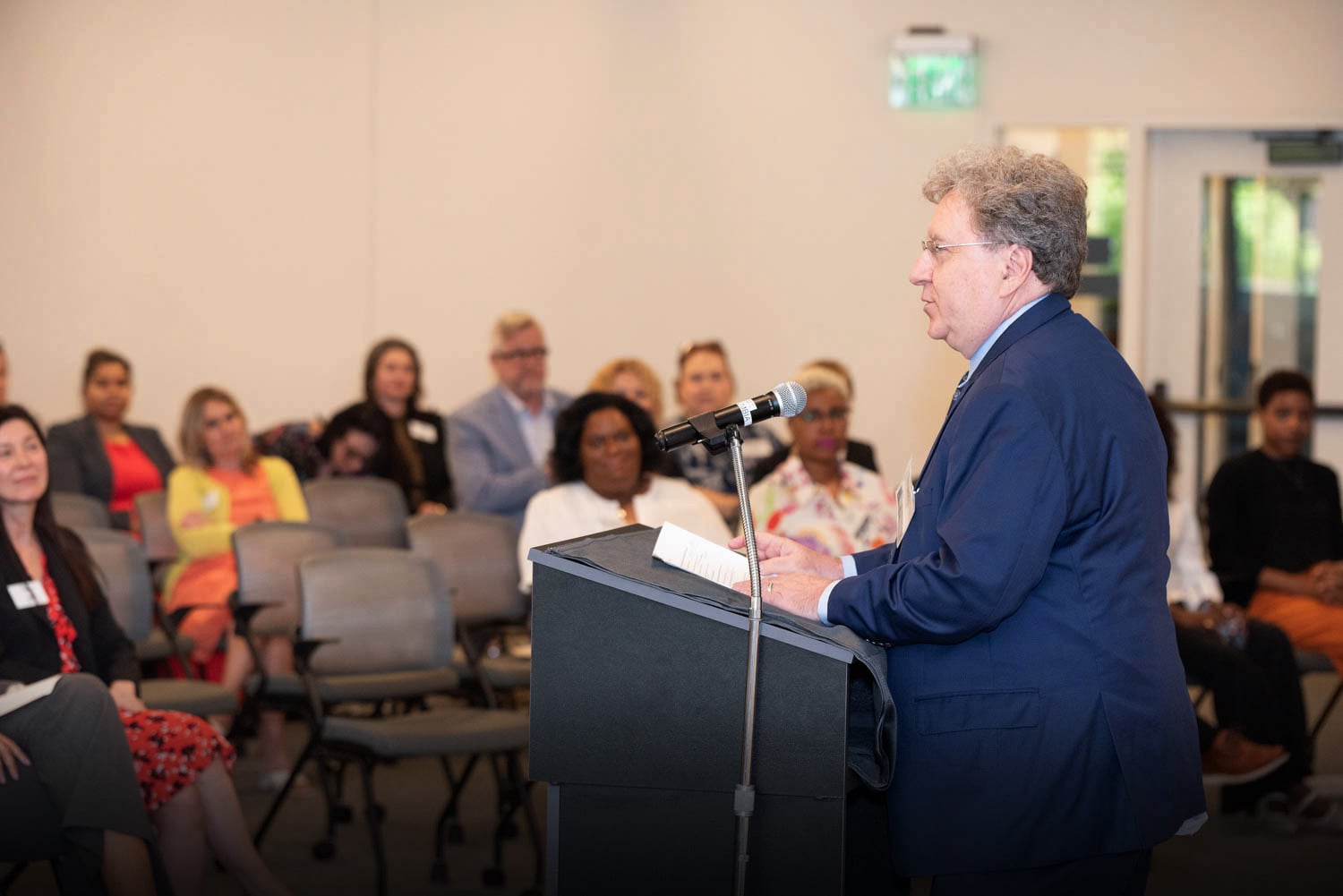 Joel Ferber speaks to the crowd